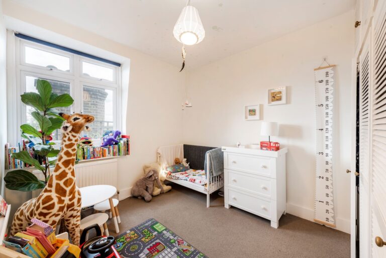images of property on Digby Mansions