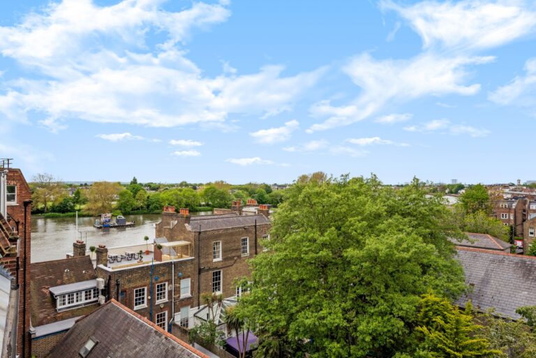 images of property on Digby Mansions