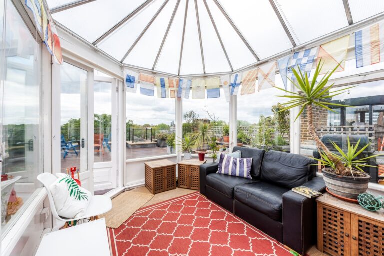 images of property on Digby Mansions
