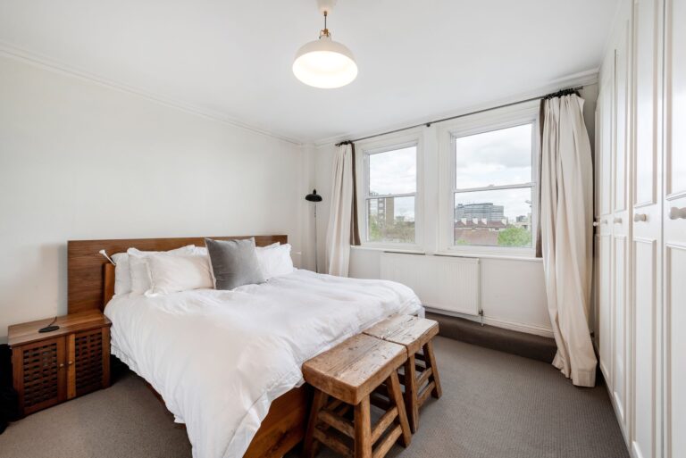 images of property on Digby Mansions