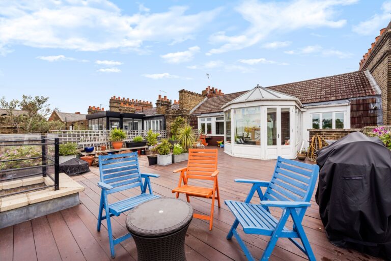 images of property on Digby Mansions