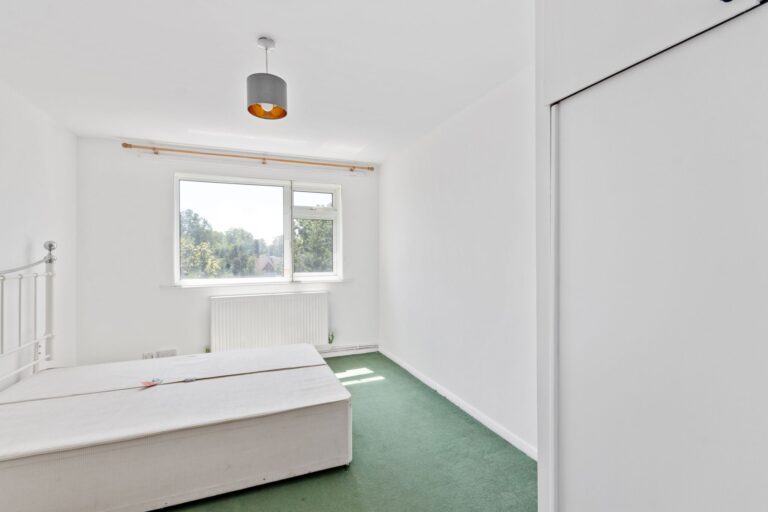 images of property on Adelphi Court