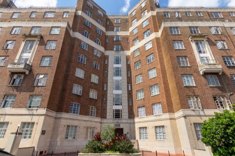 images of property on Hamlet Gardens