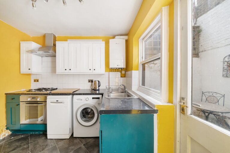 images of property on Studland Street