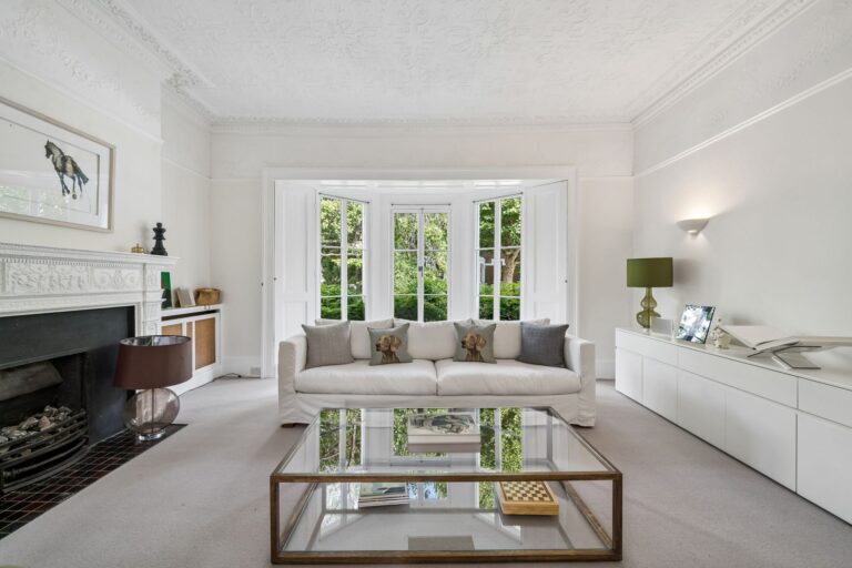images of property on Hammersmith Grove