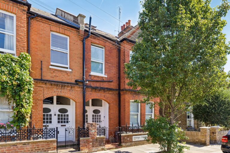 images of property on Dalling Road