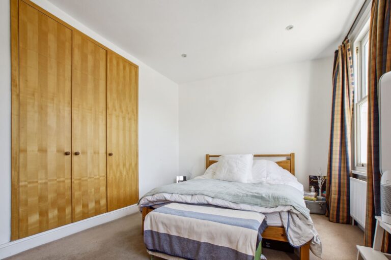 images of property on Nasmyth Street