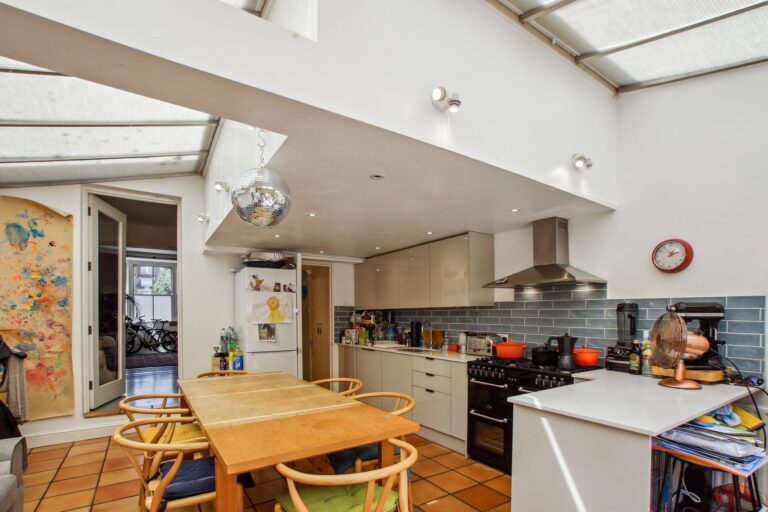 images of property on Nasmyth Street