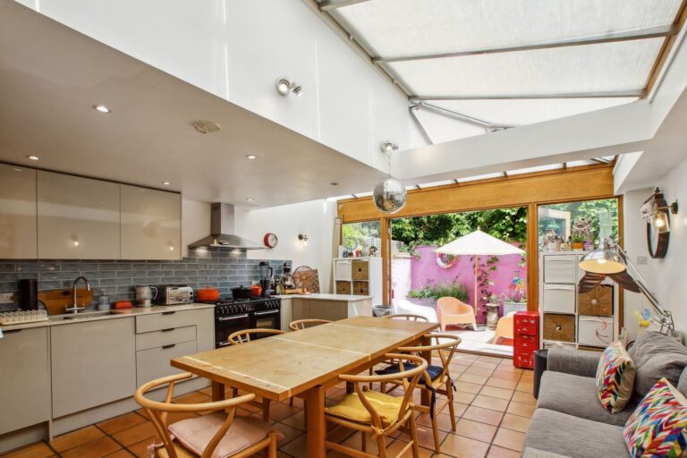 images of property on Nasmyth Street