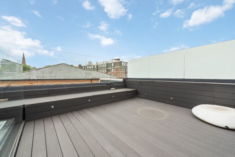 images of property on Horticultural Place