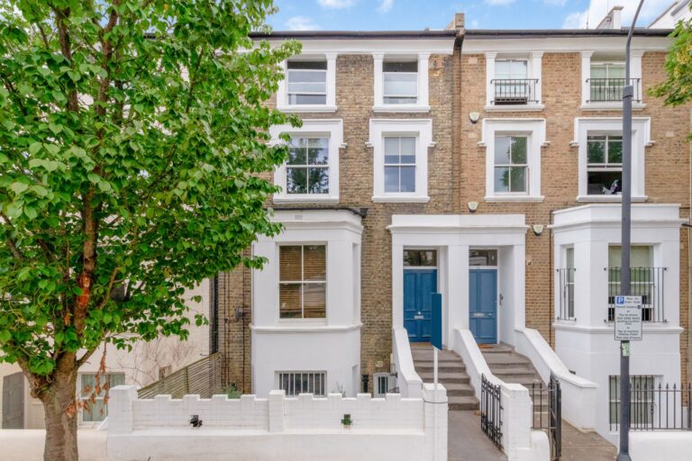 images of property on Godolphin Road
