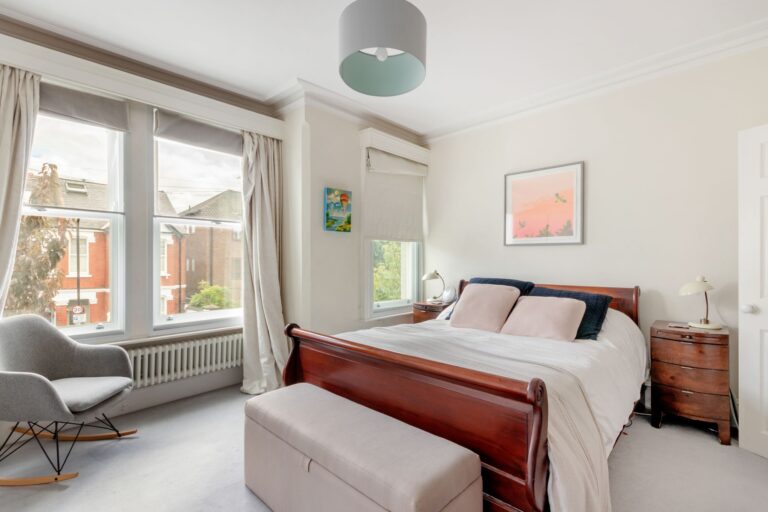 images of property on Weston Road