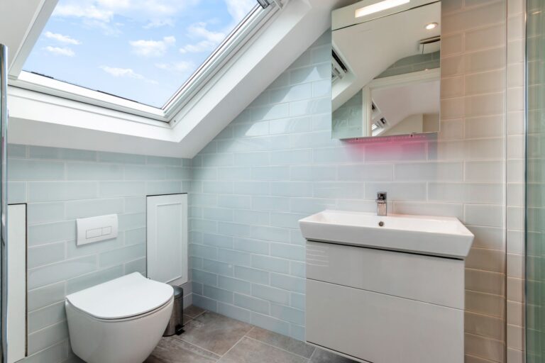 images of property on Weston Road