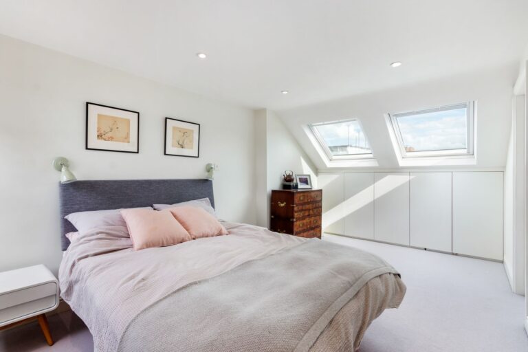 images of property on Weston Road