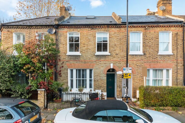 images of property on Short Road