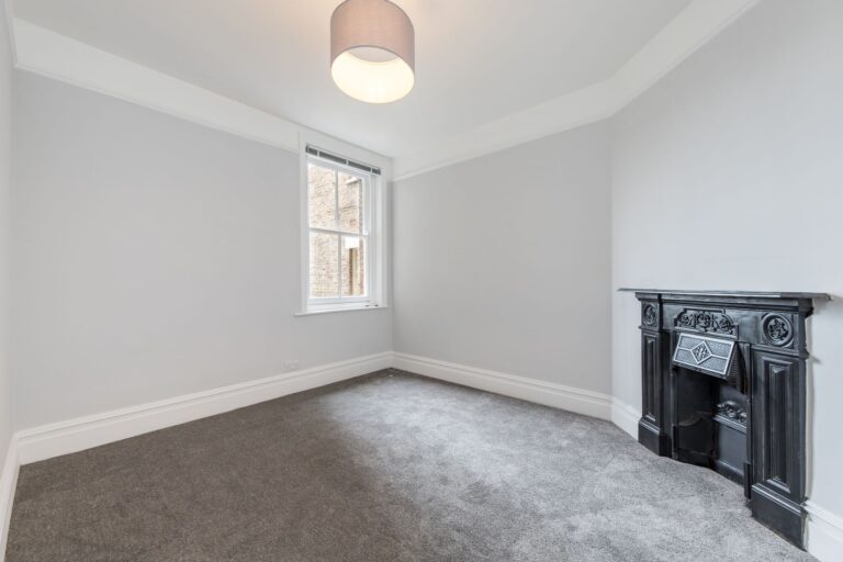 images of property on Hamlet Gardens