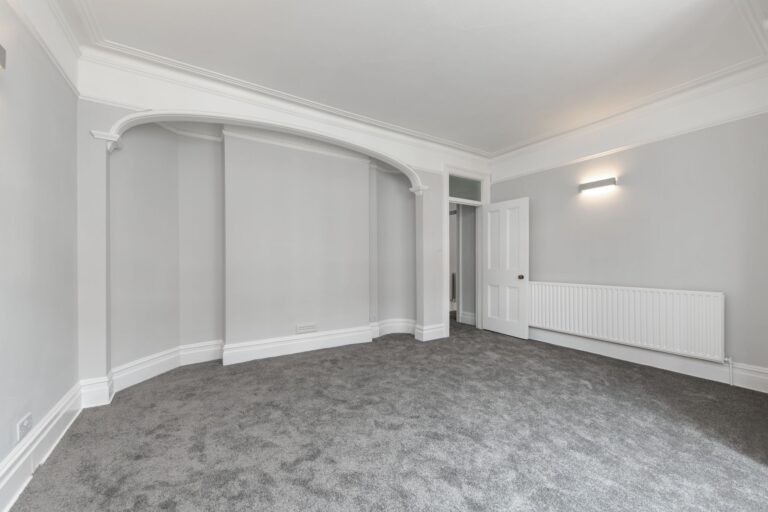 images of property on Hamlet Gardens