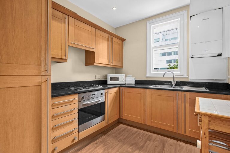 images of property on Hammersmith Grove