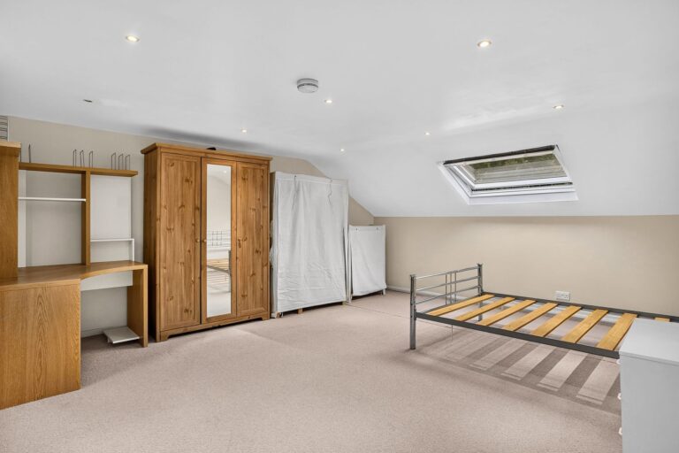 images of property on Hammersmith Grove