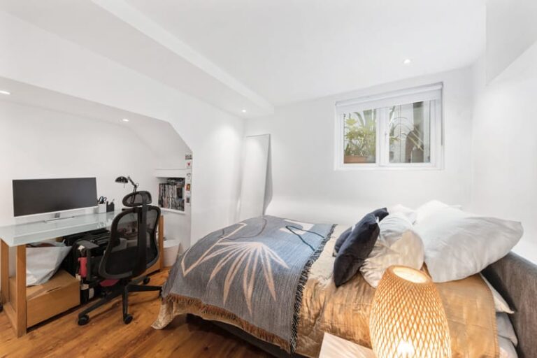 images of property on Acton Lane