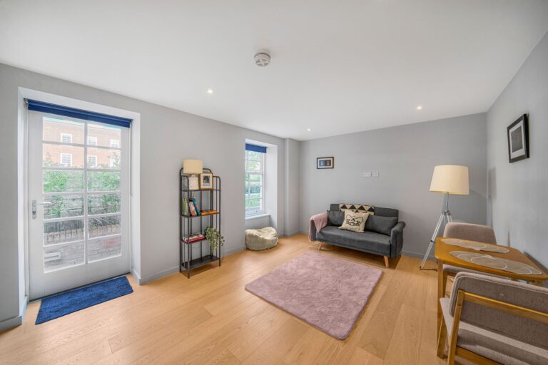 images of property on Ashlar Court