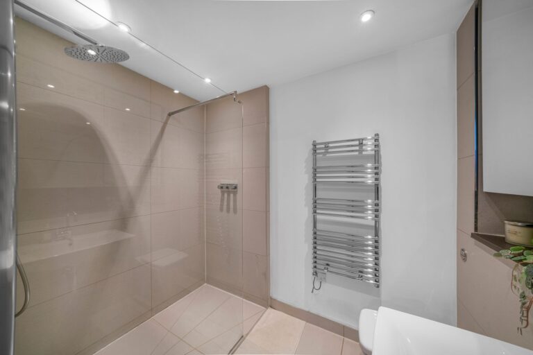images of property on Ashlar Court