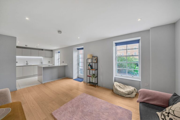 images of property on Ashlar Court