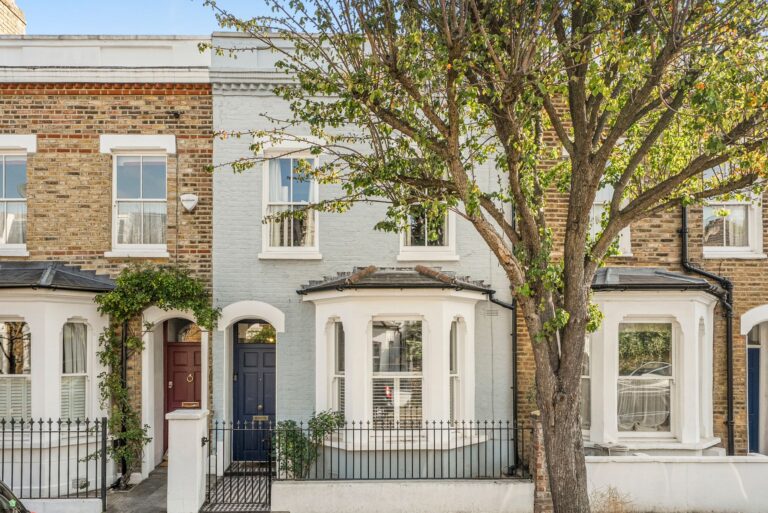 images of property on Nasmyth Street