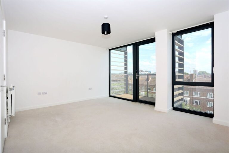 images of property on Cranston Court