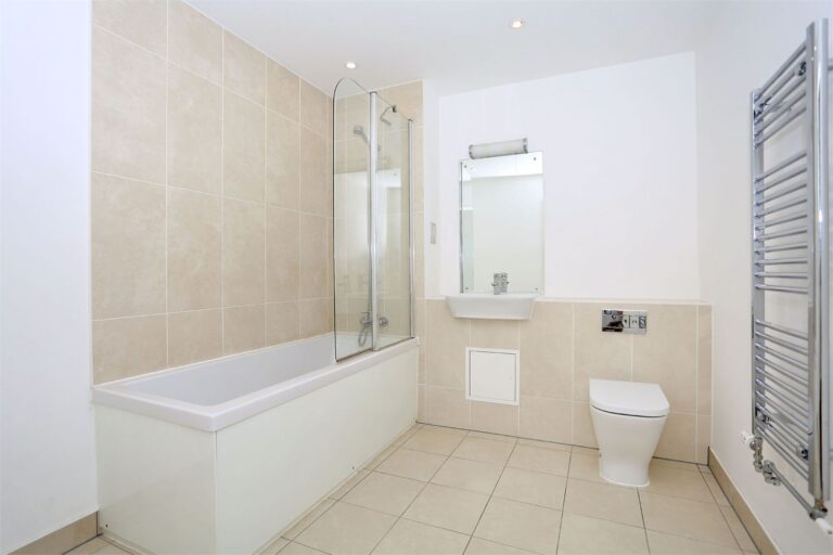 images of property on Cranston Court