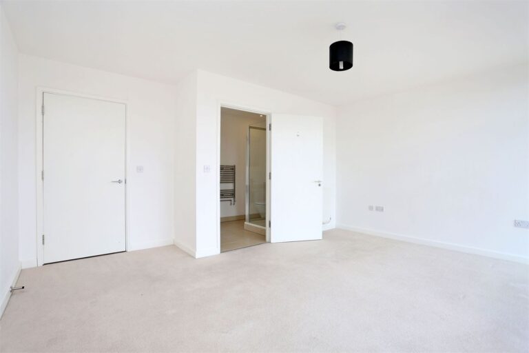 images of property on Cranston Court