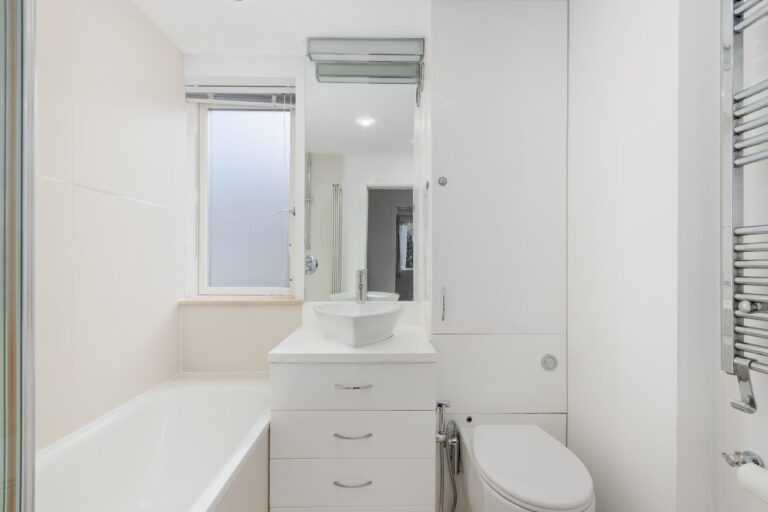 images of property on Powell Place