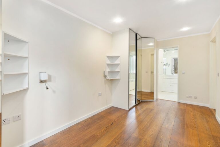 images of property on Powell Place