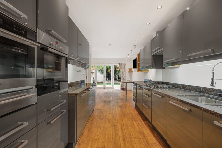 images of property on Lord Napier Place