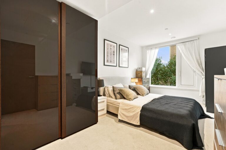 images of property on Beadon Road