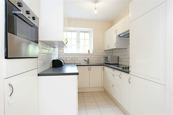 images of property on Riverside Gardens