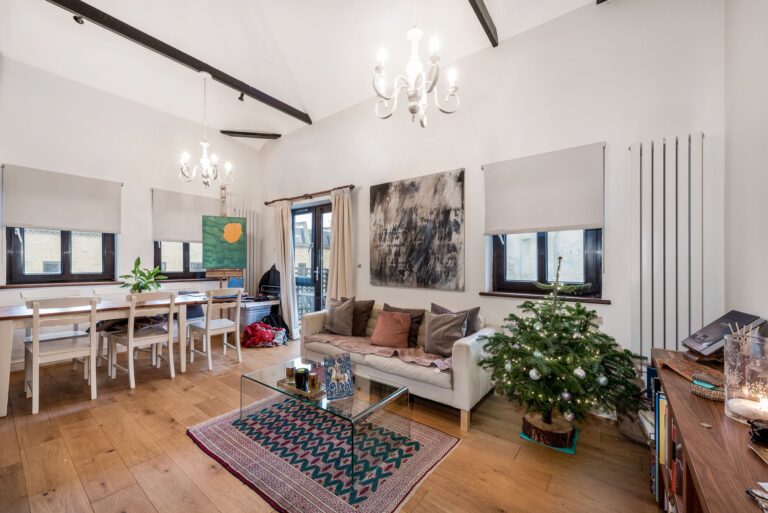 images of property on Dalling Road