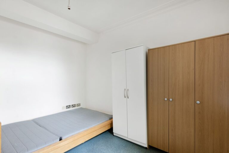images of property on The Mall